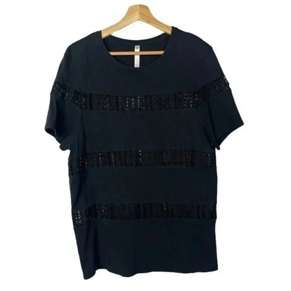 Fabletics Black Zarina Crochet Inset Stripes Crew Neck T-Shirt L - Picture 3 of 5